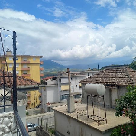 Aleko Guest House Gjirokastër Dış mekan fotoğraf
